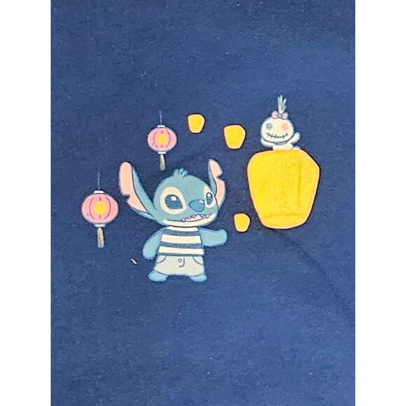 Disney Stitch & Scrump Night Market Blue Crew Neck Sweatshirt Size Medium - Picture 2 of 7
